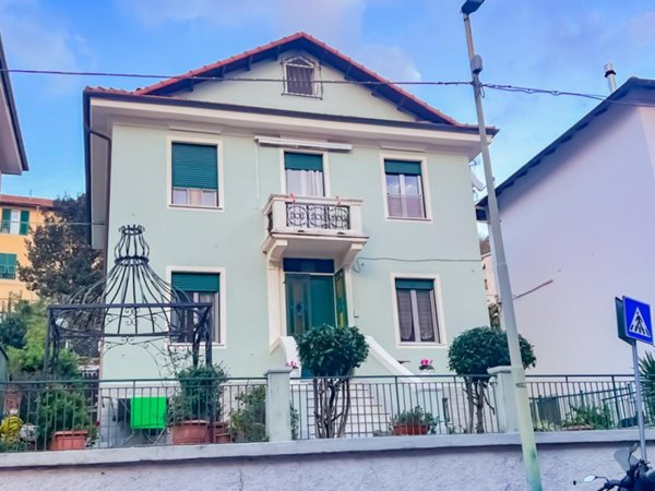 appartamento in vendita a Genova in zona Pontedecimo