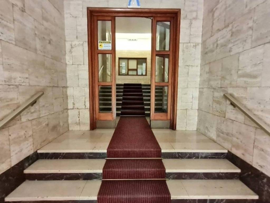 ufficio in vendita a Genova in zona Quezzi