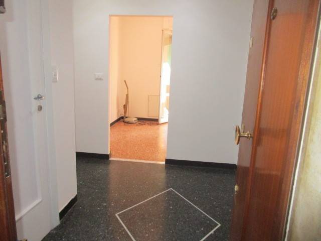 appartamento in vendita a Genova in zona Quezzi