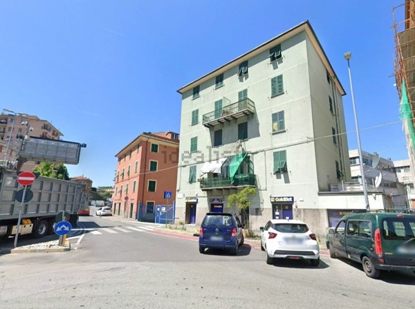 appartamento in vendita a Genova in zona Bolzaneto