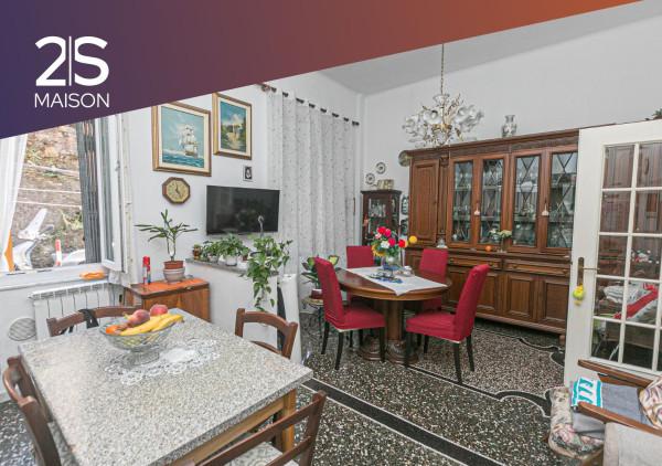 appartamento in vendita a Genova in zona Certosa