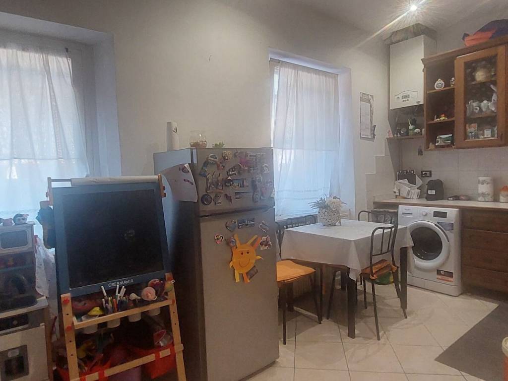 appartamento in vendita a Genova in zona Sestri Ponente