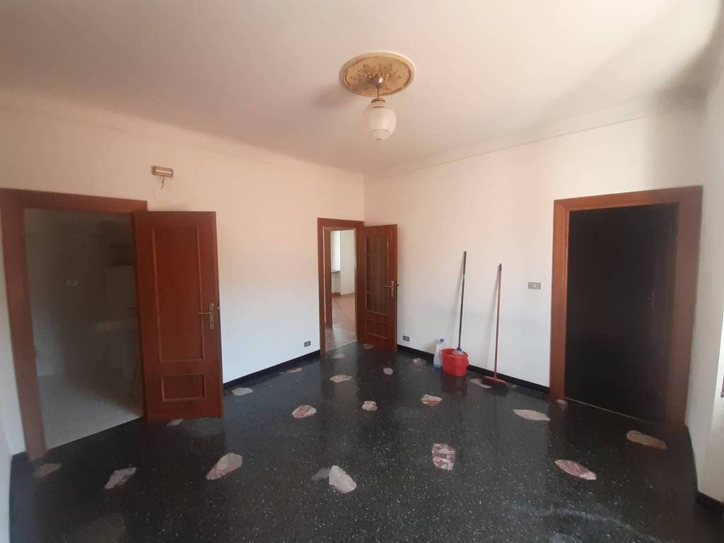 appartamento in vendita a Genova in zona Pontedecimo