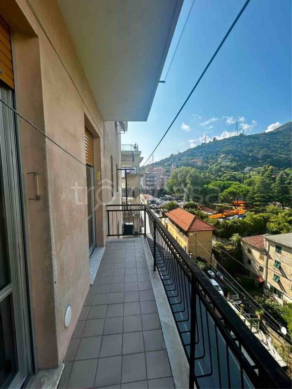 appartamento in vendita a Genova in zona Borzoli