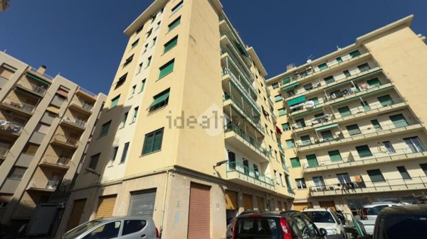 appartamento in vendita a Genova in zona Voltri