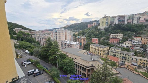 appartamento in vendita a Genova in zona Quezzi