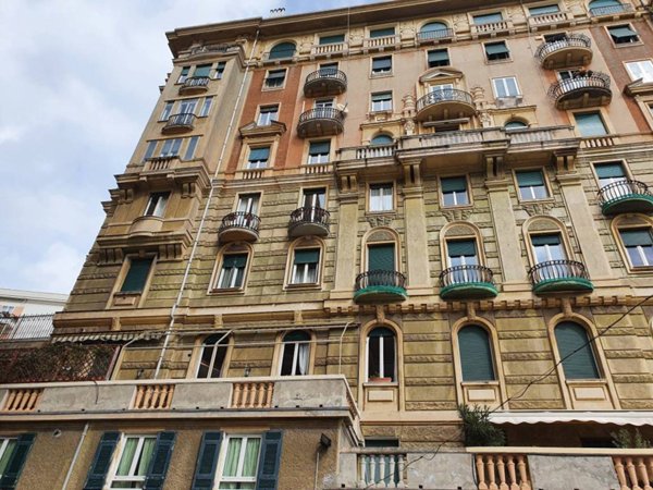appartamento in vendita a Genova in zona San Vincenzo