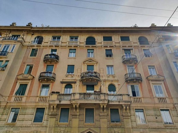 appartamento in vendita a Genova in zona San Vincenzo