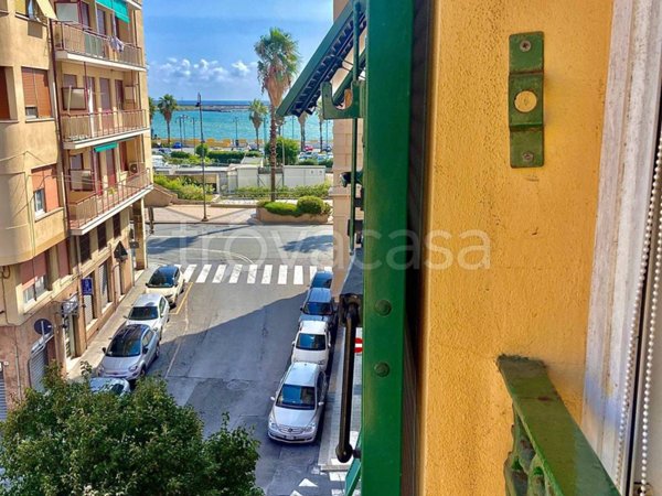 appartamento in vendita a Genova in zona Pegli