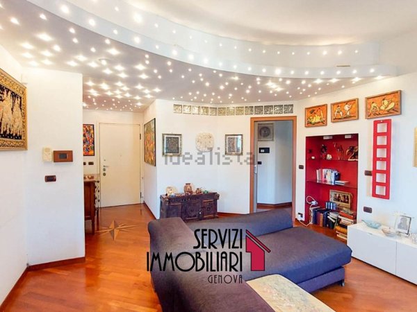 appartamento in vendita a Genova in zona Molassana