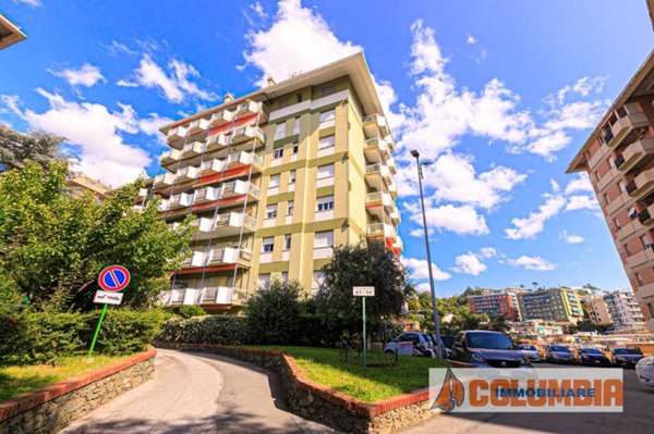 appartamento in vendita a Genova in zona Pegli