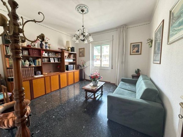 appartamento in vendita a Genova in zona Sampierdarena