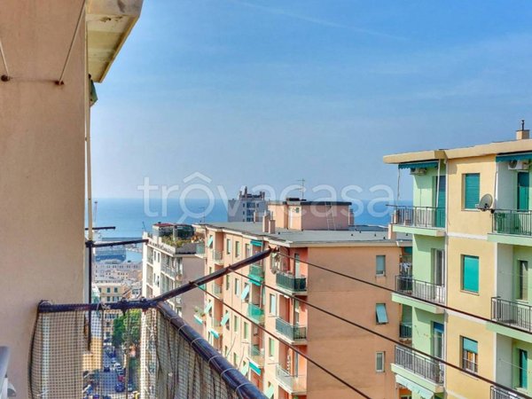 appartamento in vendita a Genova in zona Sampierdarena