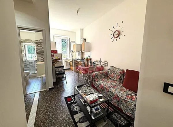 appartamento in vendita a Genova in zona Bolzaneto
