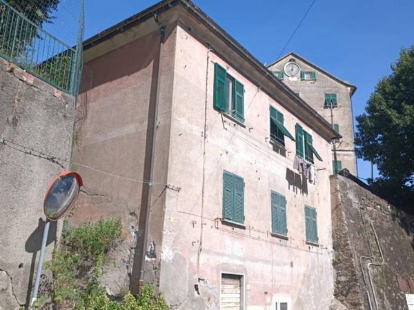 appartamento in vendita a Genova in zona Voltri