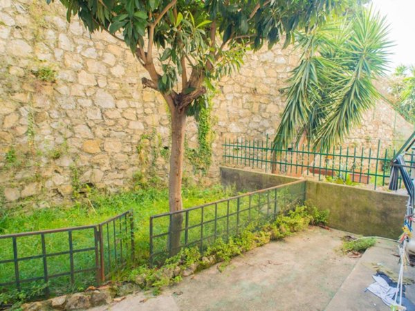 appartamento in vendita a Genova in zona San Martino