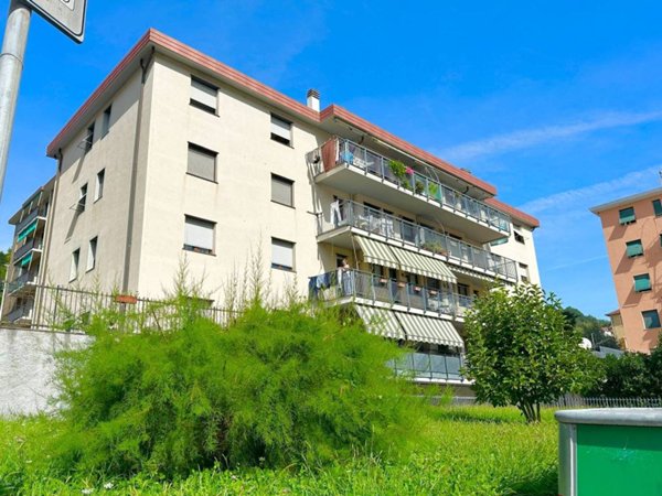 appartamento in vendita a Genova in zona Pontedecimo