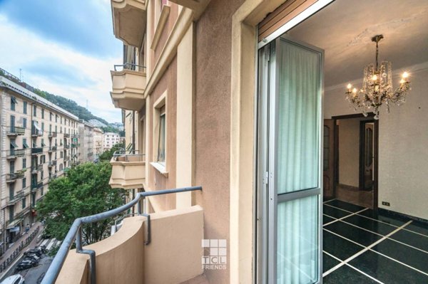 appartamento in vendita a Genova in zona Rivarolo