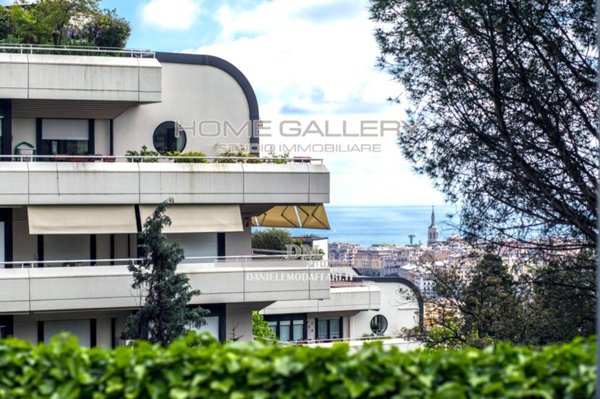 appartamento in vendita a Genova in zona Castelletto
