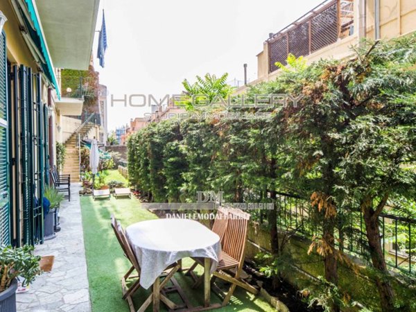 appartamento in vendita a Genova in zona Albaro