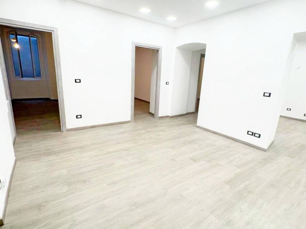 appartamento in vendita a Genova in zona Carignano