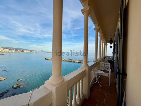 appartamento in vendita a Genova in zona Pegli