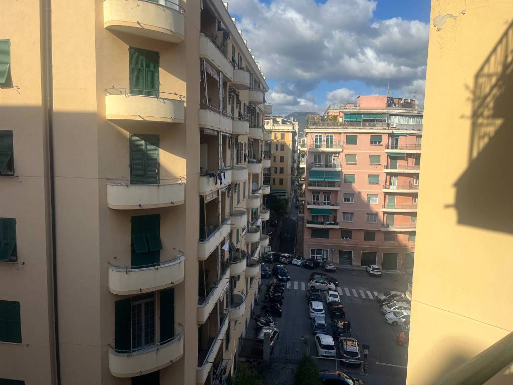 appartamento in vendita a Genova in zona Albaro