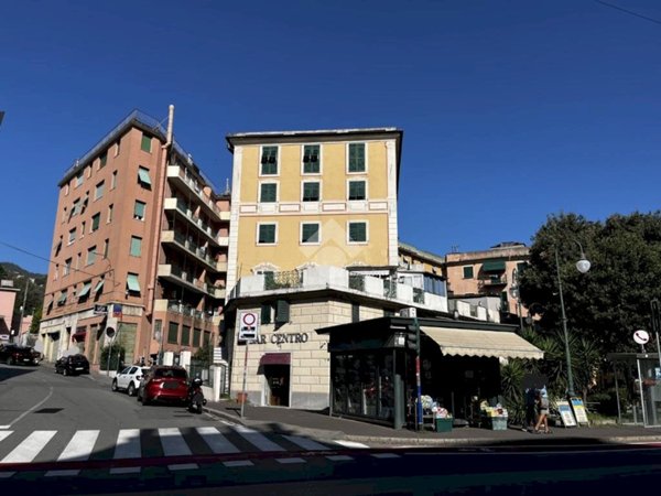 appartamento in vendita a Genova in zona Bolzaneto