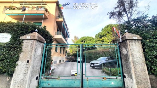 appartamento in vendita a Genova in zona Albaro