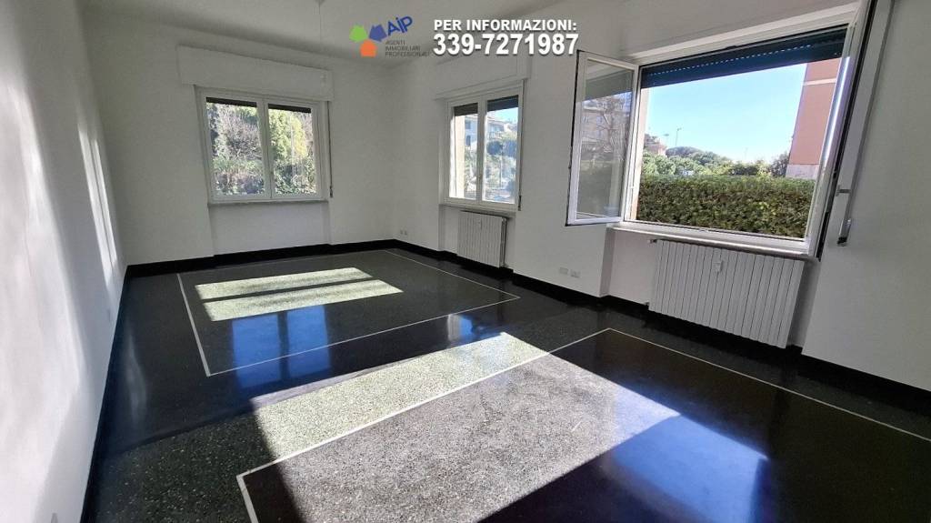 appartamento in vendita a Genova in zona Albaro
