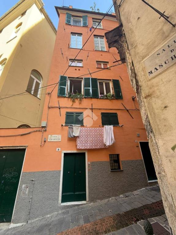 monolocale in vendita a Genova in zona Sottoripa / Maddalena / Molo