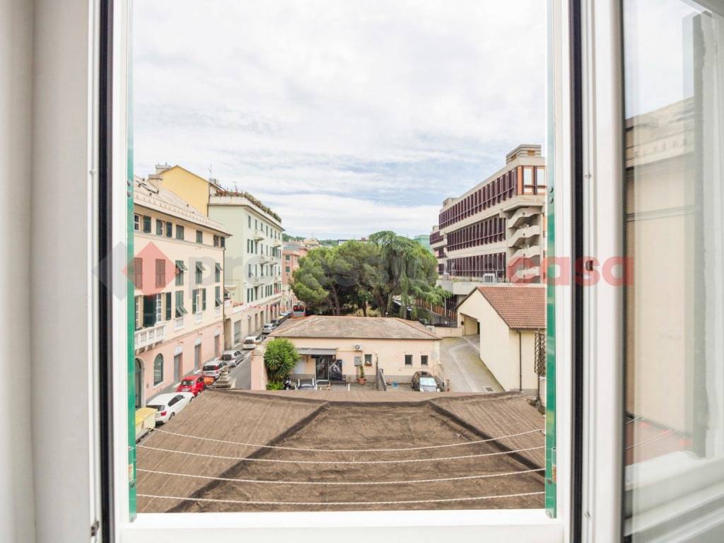 appartamento in vendita a Genova in zona Borzoli