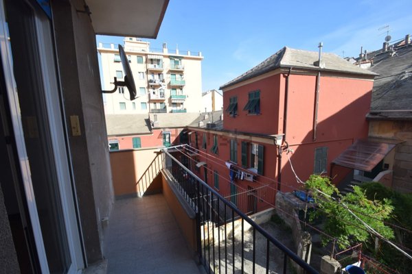 appartamento in vendita a Genova in zona Voltri