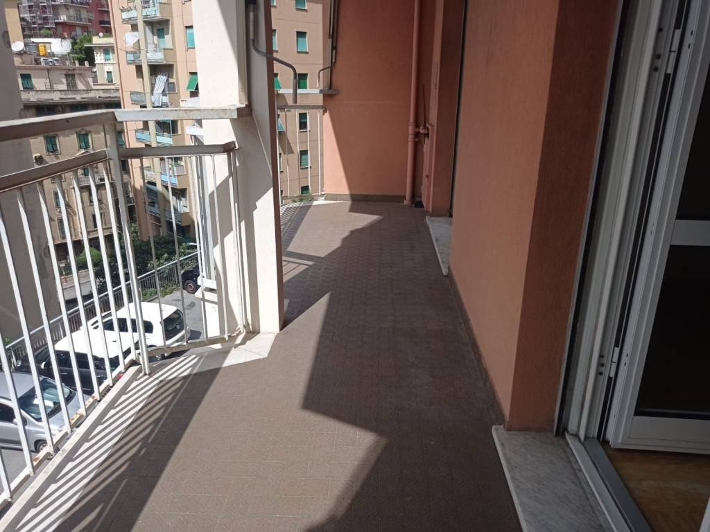 appartamento in vendita a Genova in zona Sampierdarena