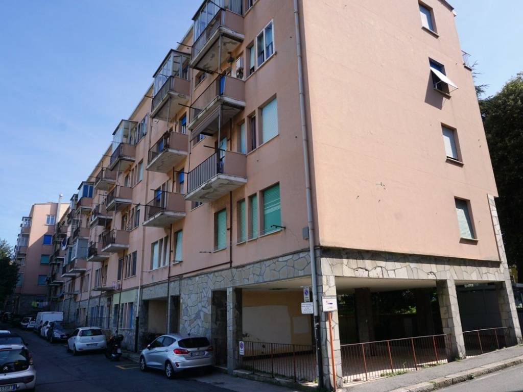 appartamento in vendita a Genova in zona Sampierdarena