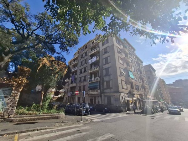 appartamento in vendita a Genova in zona Marassi