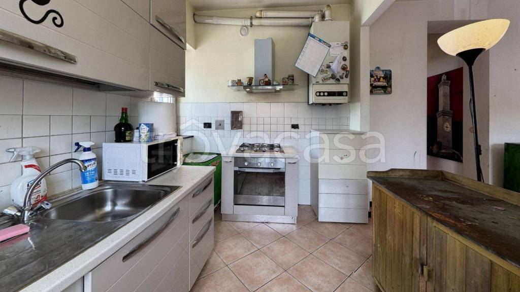 appartamento in vendita a Genova in zona Bolzaneto