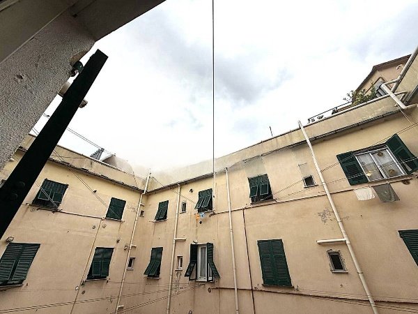 appartamento in vendita a Genova in zona Bolzaneto