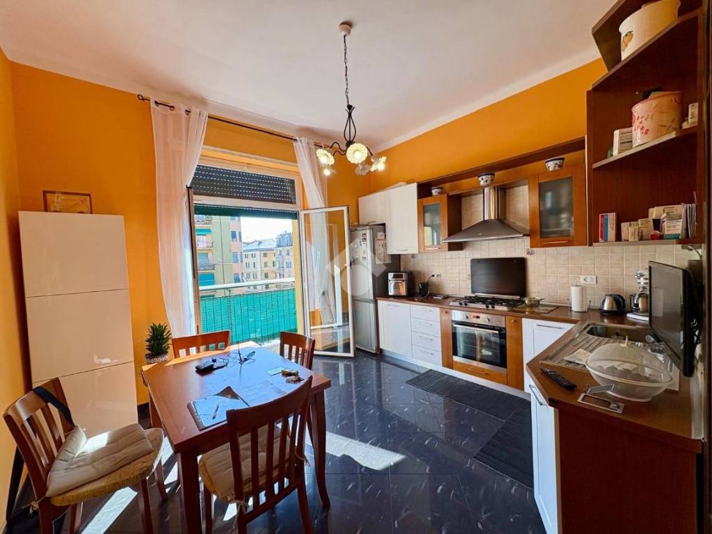 appartamento in vendita a Genova in zona Cornigliano