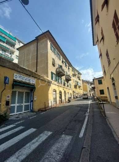 monolocale in vendita a Genova in zona Quezzi