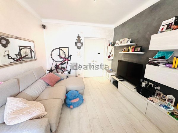 appartamento in vendita a Genova in zona Foce