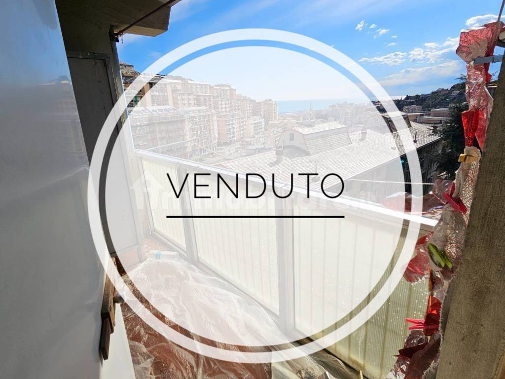 appartamento in vendita a Genova in zona Oregina