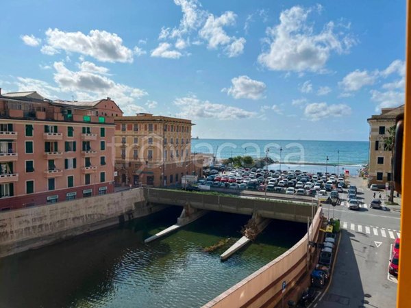 appartamento in vendita a Genova in zona Voltri