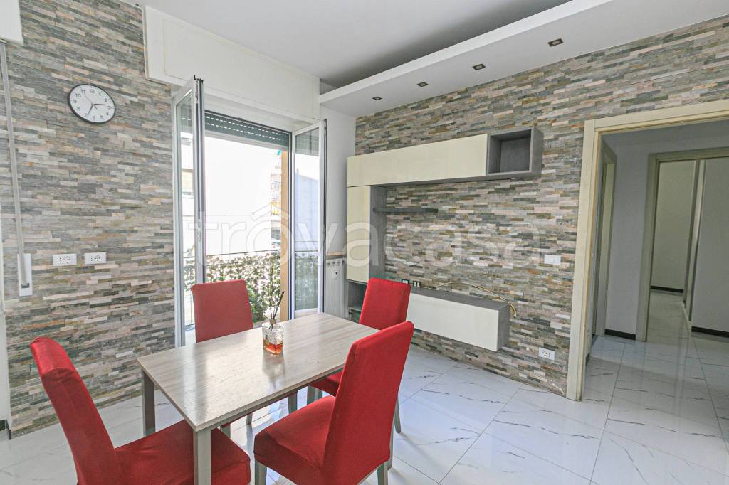 appartamento in vendita a Genova in zona Molassana