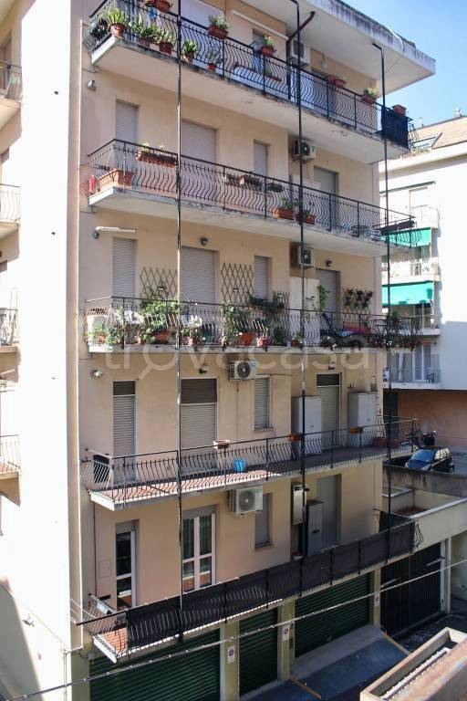appartamento in vendita a Genova in zona San Martino