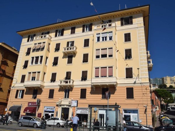 appartamento in vendita a Genova in zona Voltri