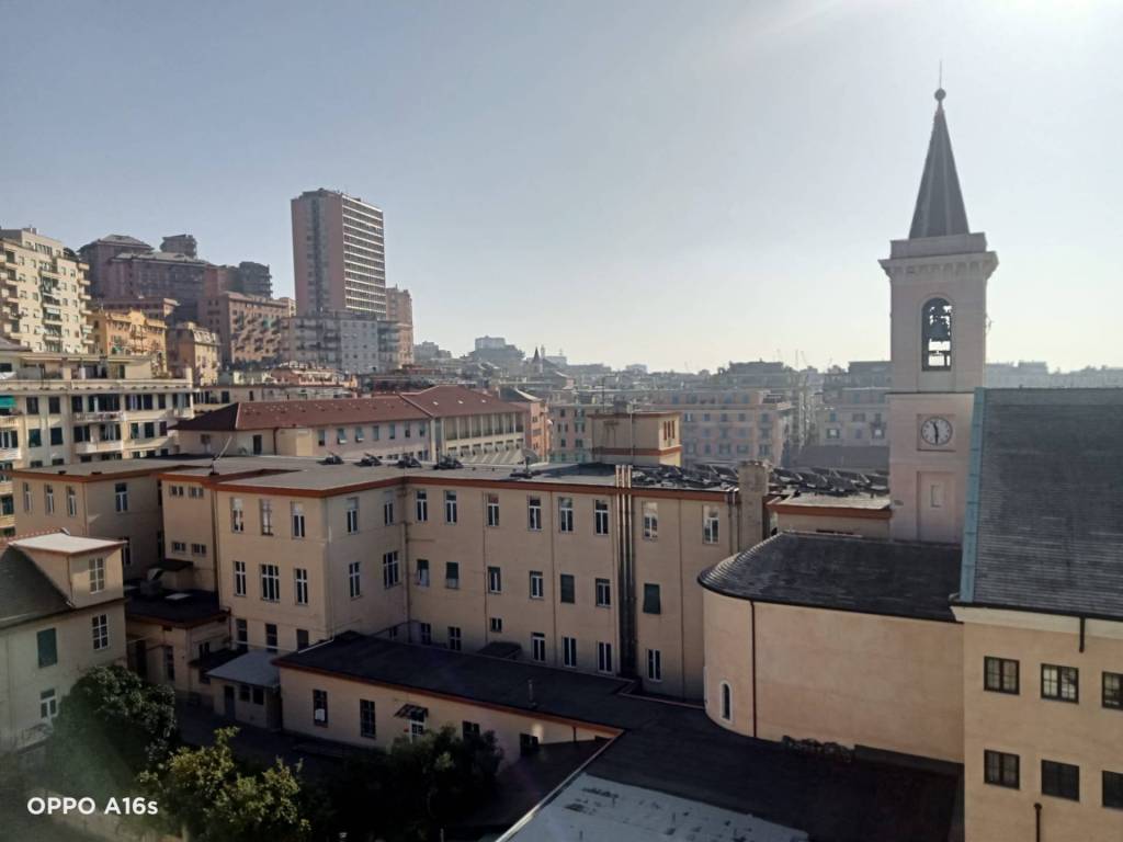 appartamento in vendita a Genova in zona Sampierdarena