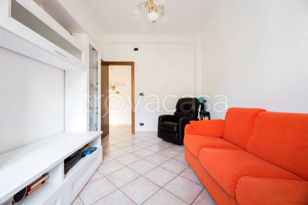 appartamento in vendita a Genova in zona Pontedecimo