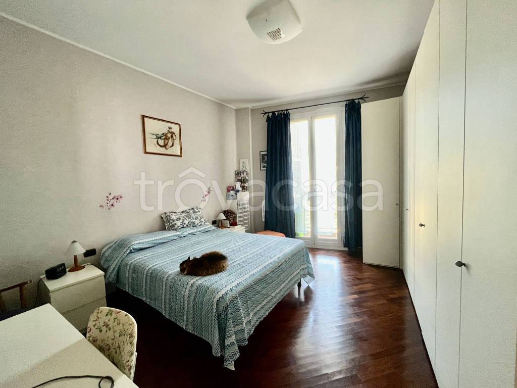 appartamento in vendita a Genova in zona Sestri Ponente