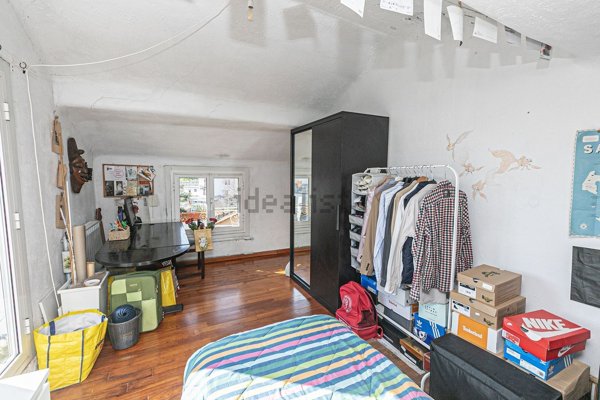 appartamento in vendita a Genova in zona Molassana